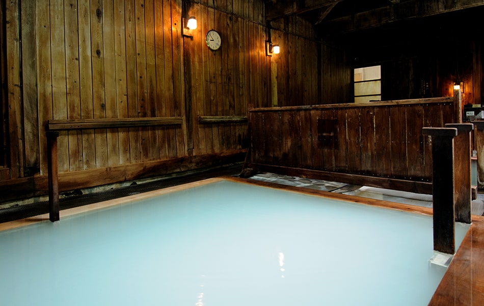 Tachi Onsen Visit a Quiet Hot Spring Resort Surrounded by Nature
